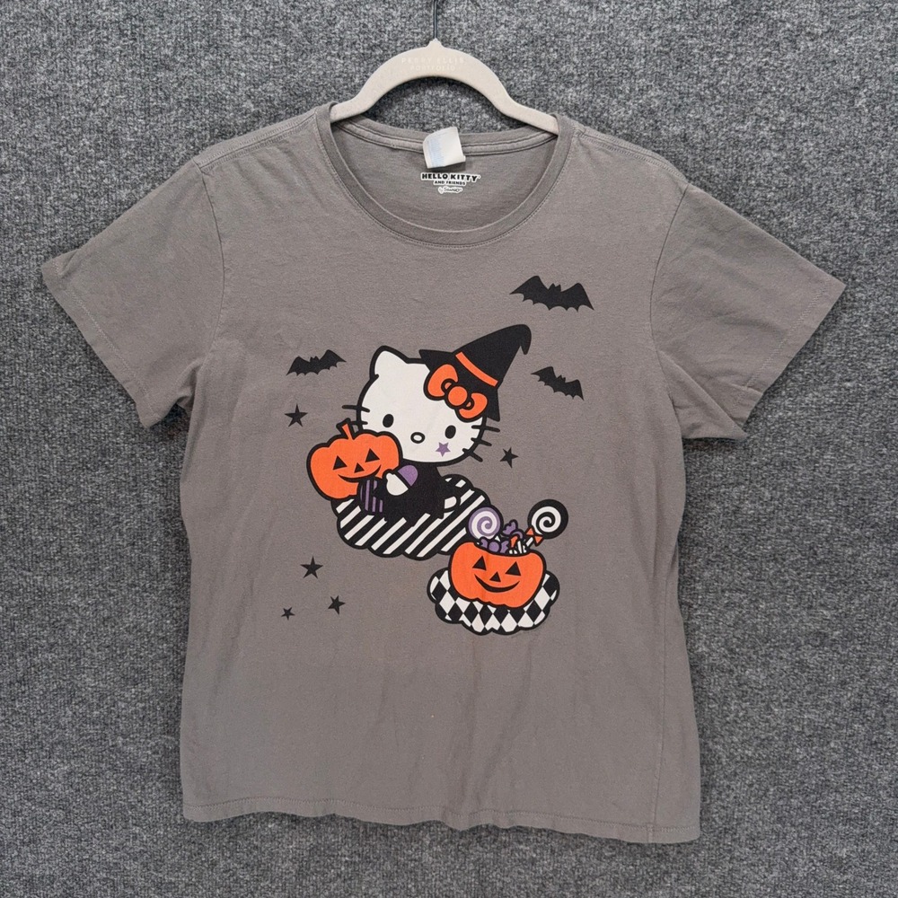 Hello Kitty Sanrio Tshirt Women Large Gray Halloween Witch Pumpkin Graphic Tee